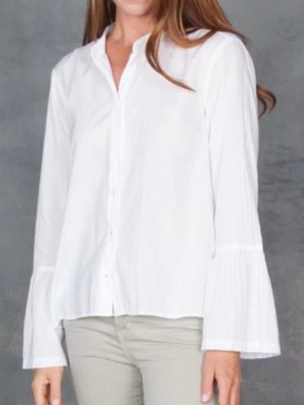 XIRENA BIANCA BELL SLEEVE SHIRT IN WHITE. XS